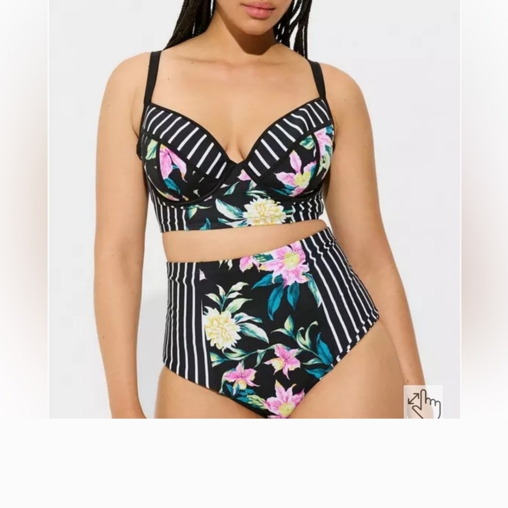 NWOT 4X Torrid Black and Pink High-Waisted Bikini Top